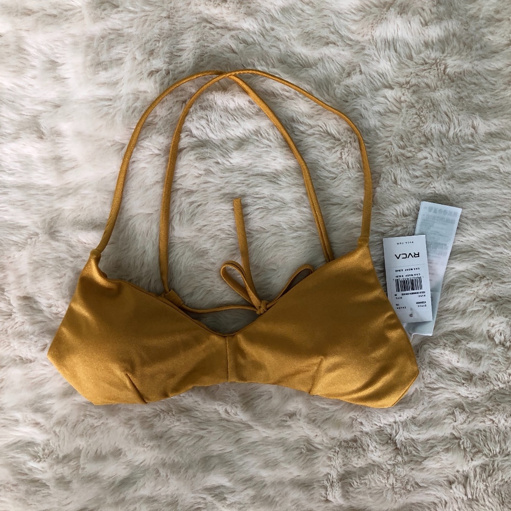 NWT RVCA bikini top